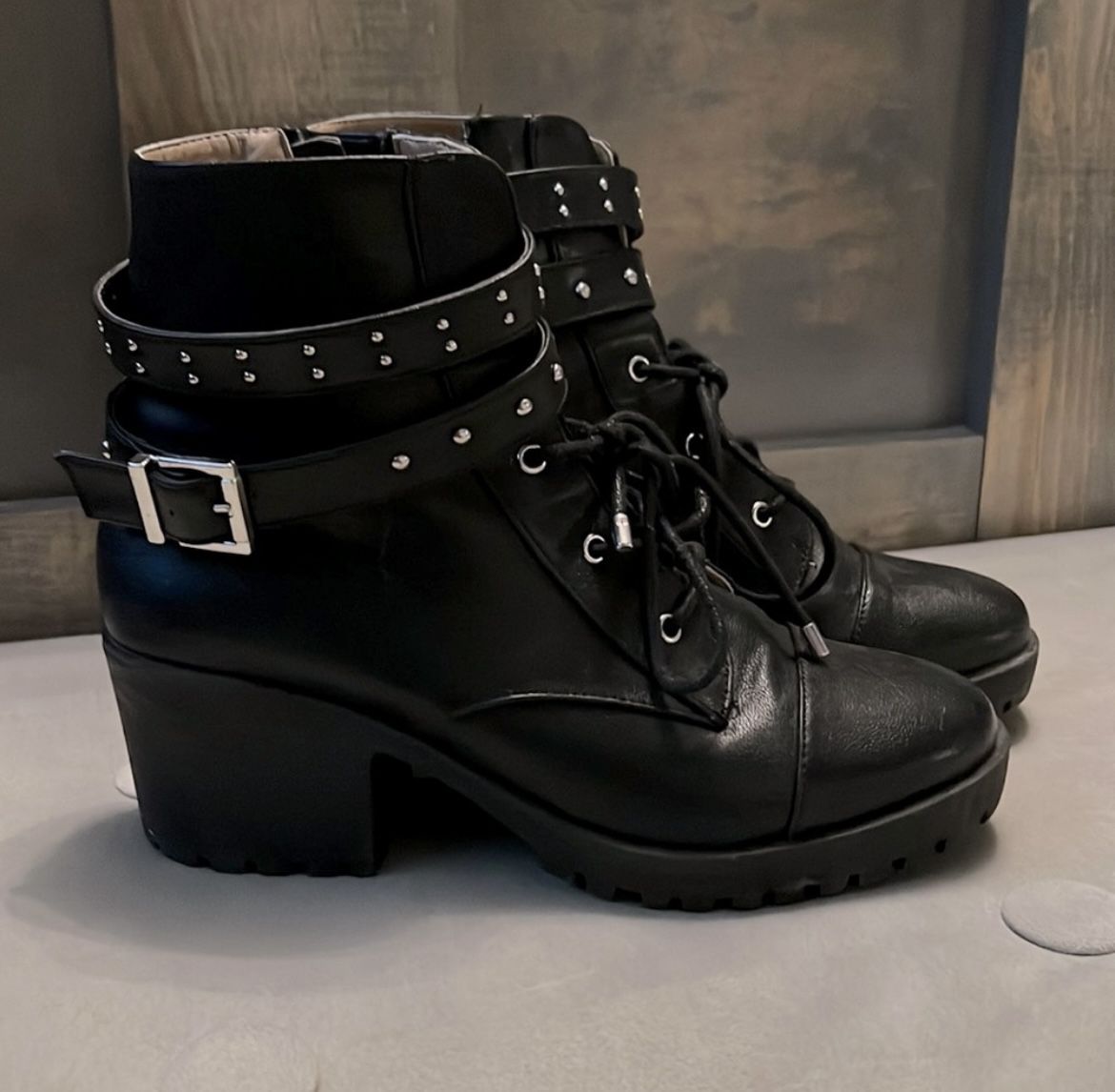 Women’s Boots 7.5