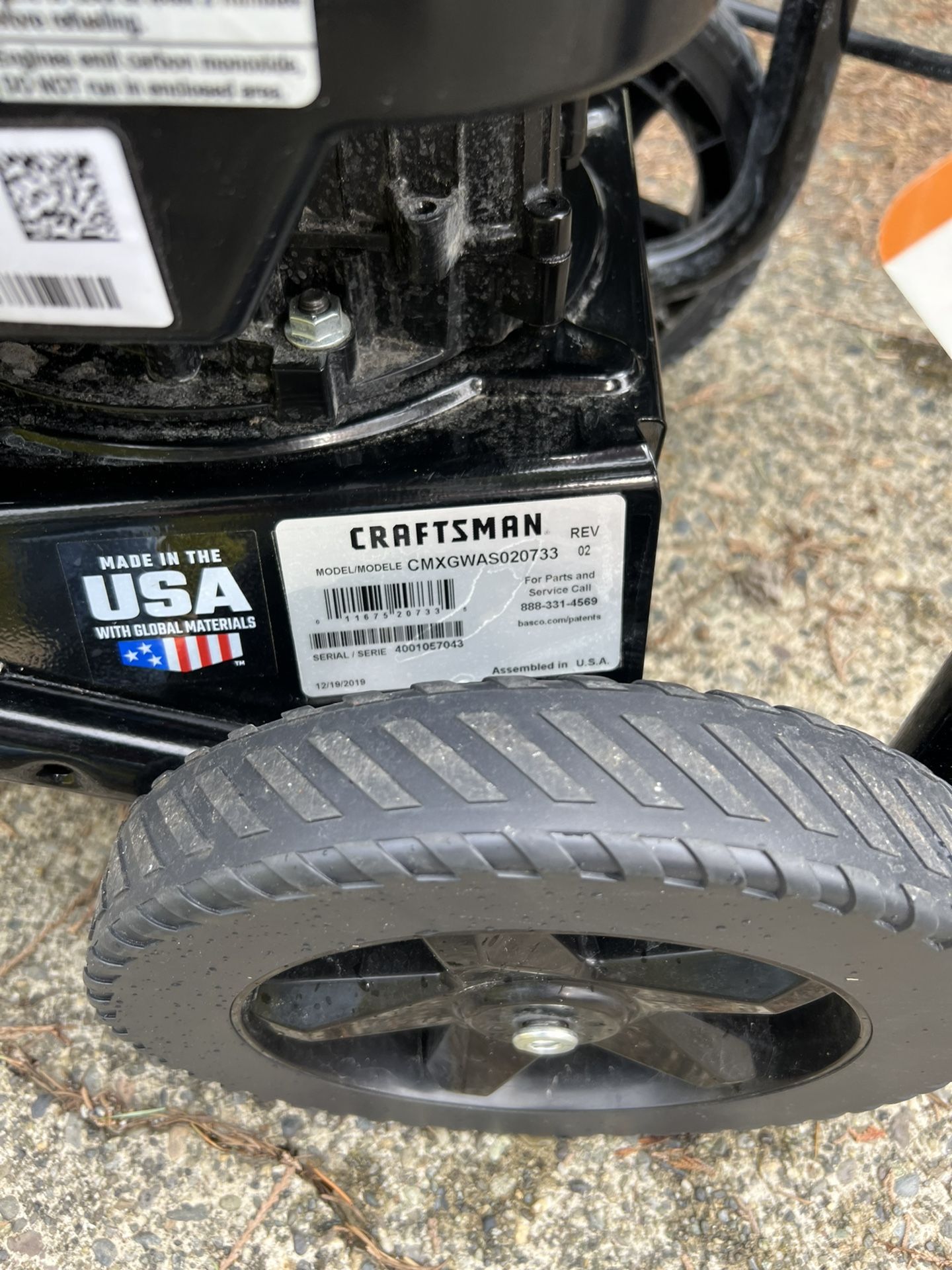 CRAFTSMAN 2800 PSI Cold Water Gas Pressure Washer CARB 55 OFF