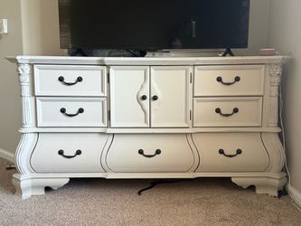 White French Provincial Dresser with Drawers