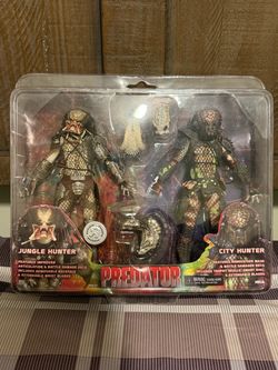 NECA Predator 2 Pack Jungle Hunter & City Hunter Toys R Us Exclusive New Sealed