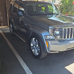 Jeep liberty 2012