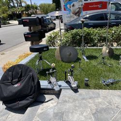 Cymbals And Stands Bass Drum Pedals