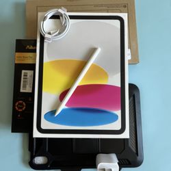 iPad 10th Generation (2022 model) 256GB WiFi + cellular (5G) Unlocked with pen, keyboard & accessories
