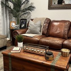 Antique Coffee Table (Trunk)