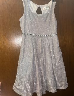 Little Girls Gold Sparkly Dress Size 8