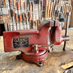 3.5” Grand Vise