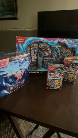 Pokémon Mega Evolution Chaos Rising TCG Bundle