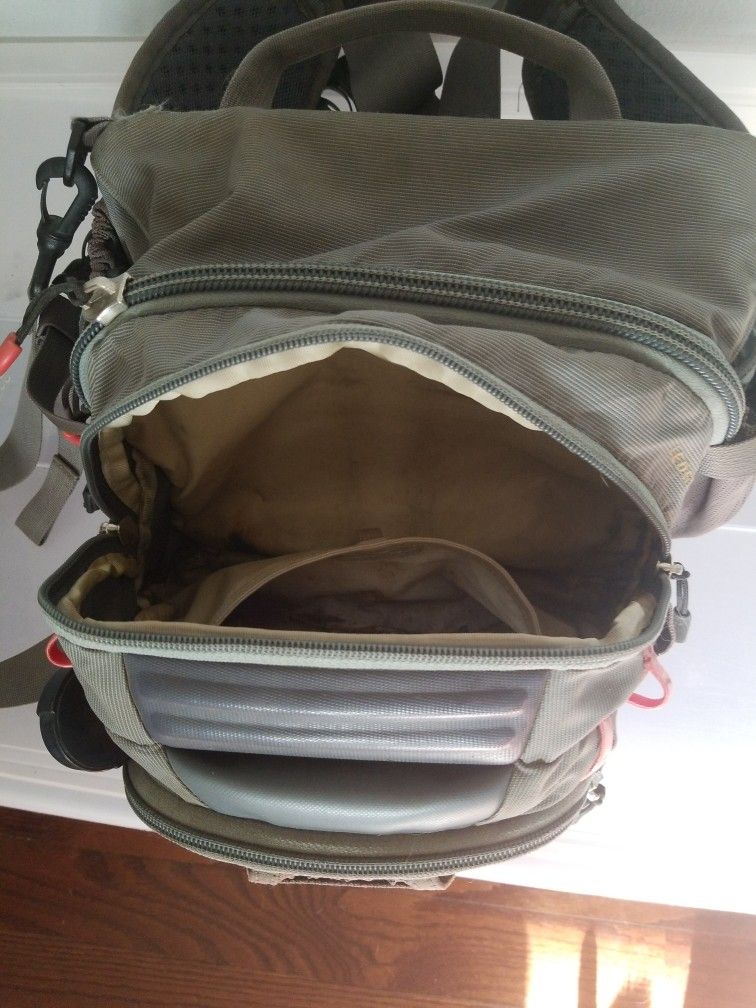 Umpqua Fly Fishing Pack