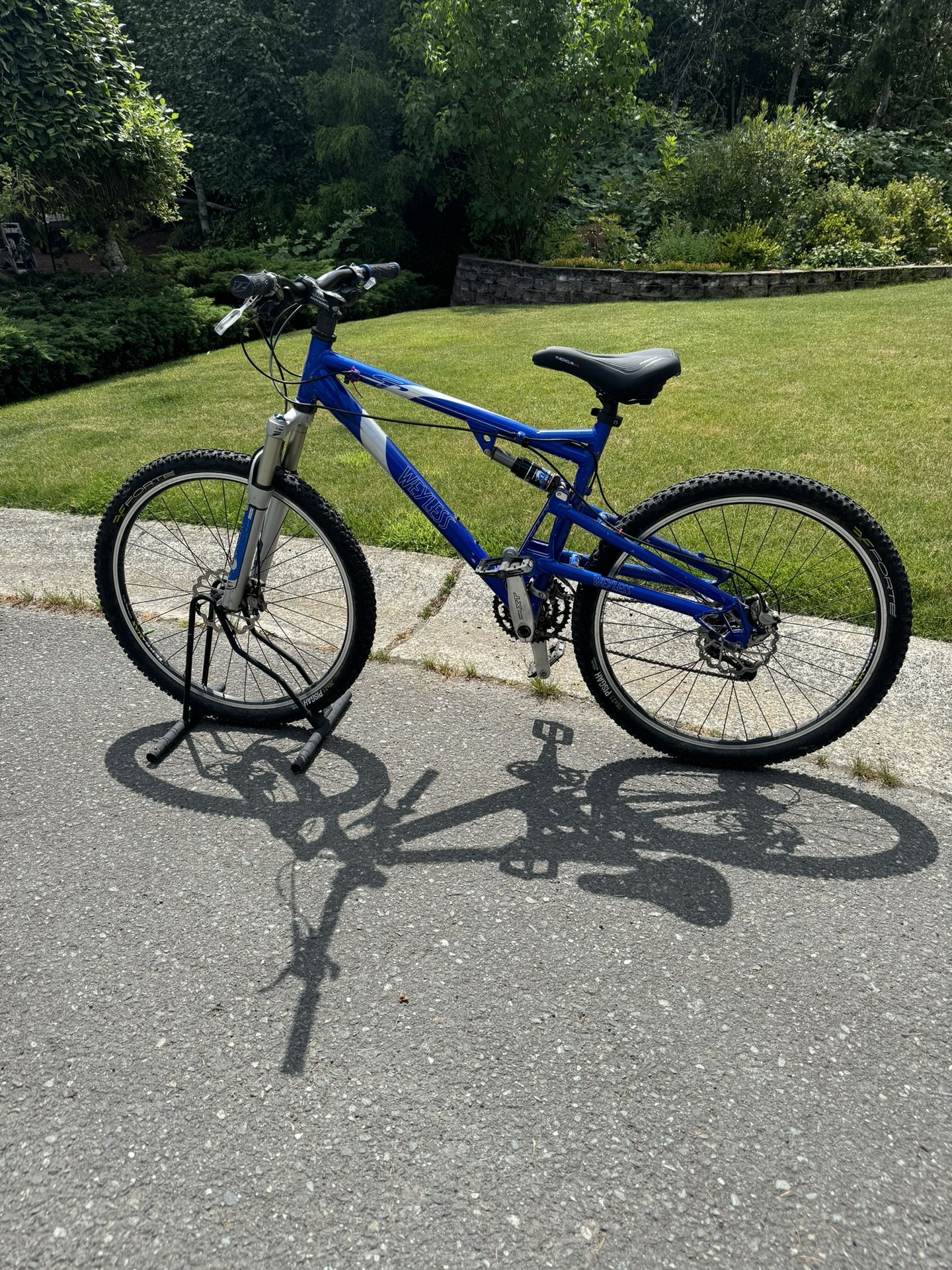 Weyless Full Suspension Mountain Bike