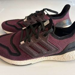 Adidas UltraBoost 22 Men’s Running Shoes Size 11