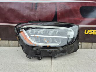 2020 2021 2022 MERCEDES BENZ GLC GLC-CLASS GLC300 HEADLIGHT HEADLAMP RIGHT SIDE ORIGINAL USED (CRACKED LENS)
