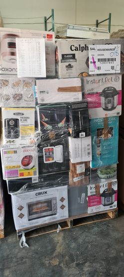 Macys Pallets lots