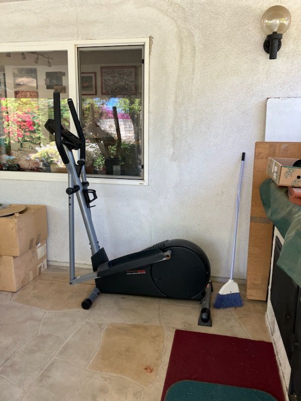 Proform cardio crosstrainer 675 best sale