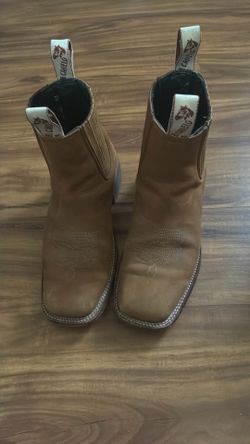 El canleo size 7