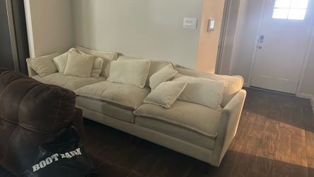 White couch set with extension