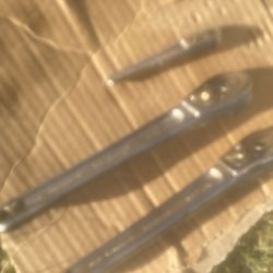 3 Snap On Ratchets 2- 1/2 Drive And 1-1/4 Drive 