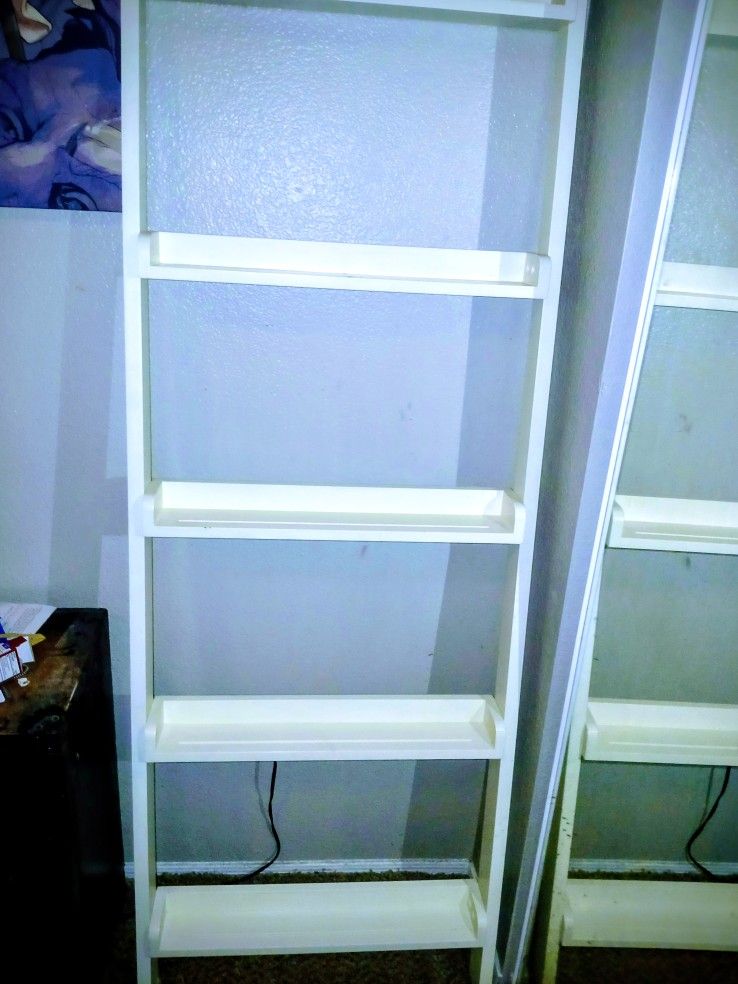 5 Rung White Display Ladder Shelf
