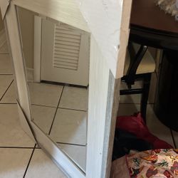 Mirror (Newlins Mill)