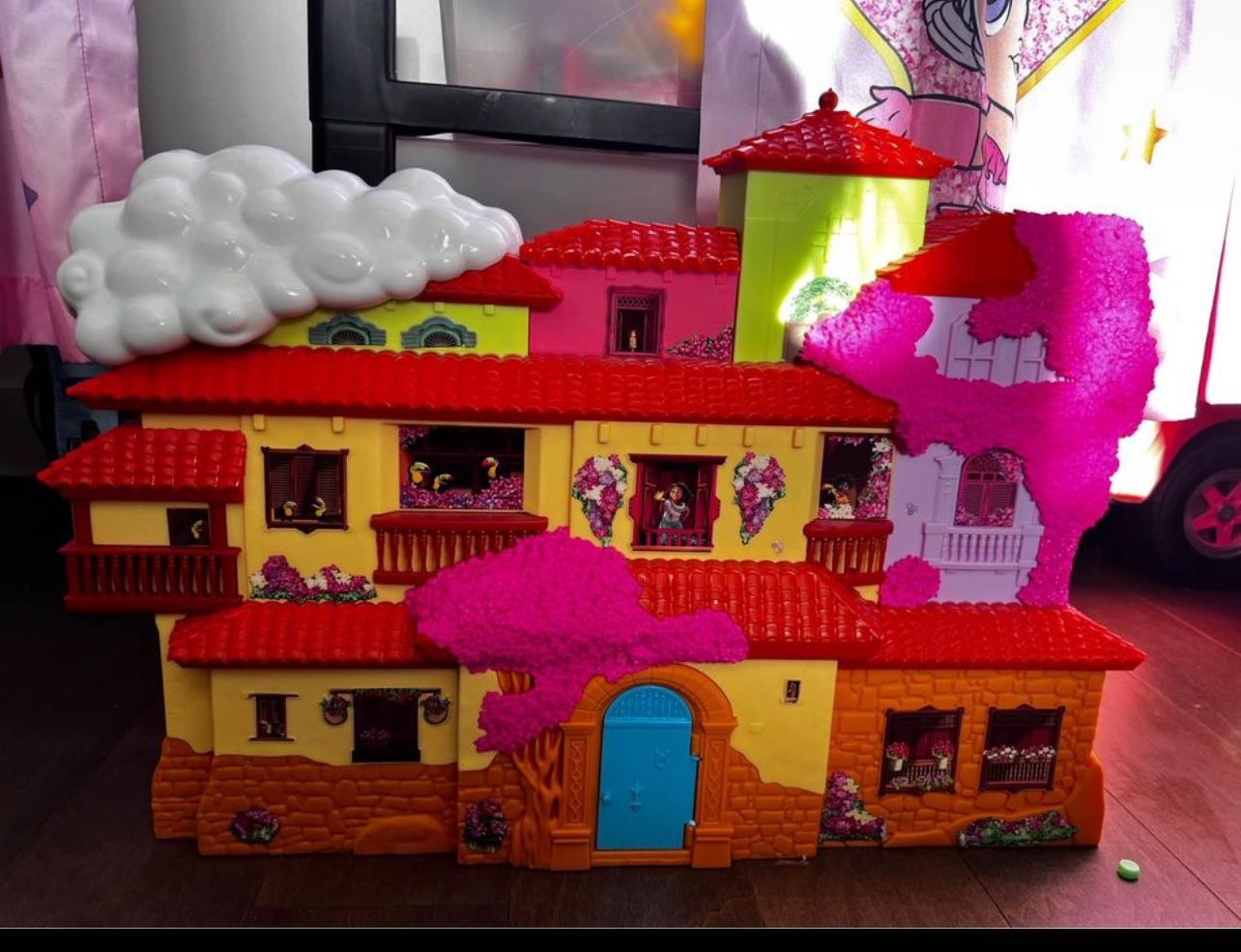 Doll House