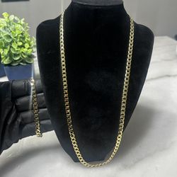 Cuban Necklace Bracelet Set 24 Inches