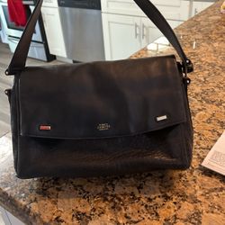 EUC Vince Camino Black Authentic Leather Bag Gold Hardware 