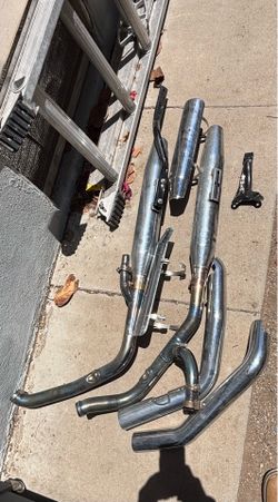 OEM Harley exhaust Fatboy 2010-2018