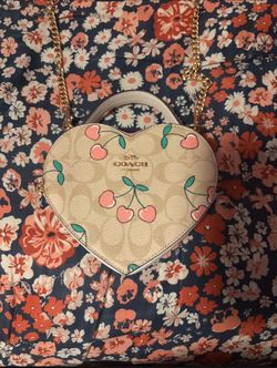Coach Heart Crossbody In Signature Canvas With Heart Cherry Print
