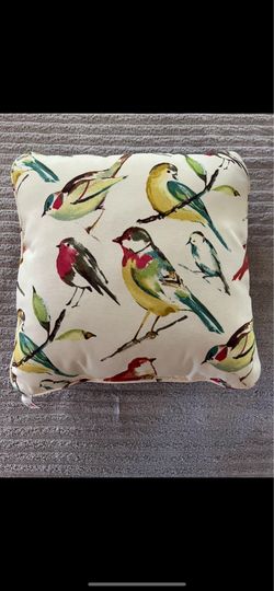 NEWPORT Birds Decorative Throw Pillow Made In USA, Set Of 2