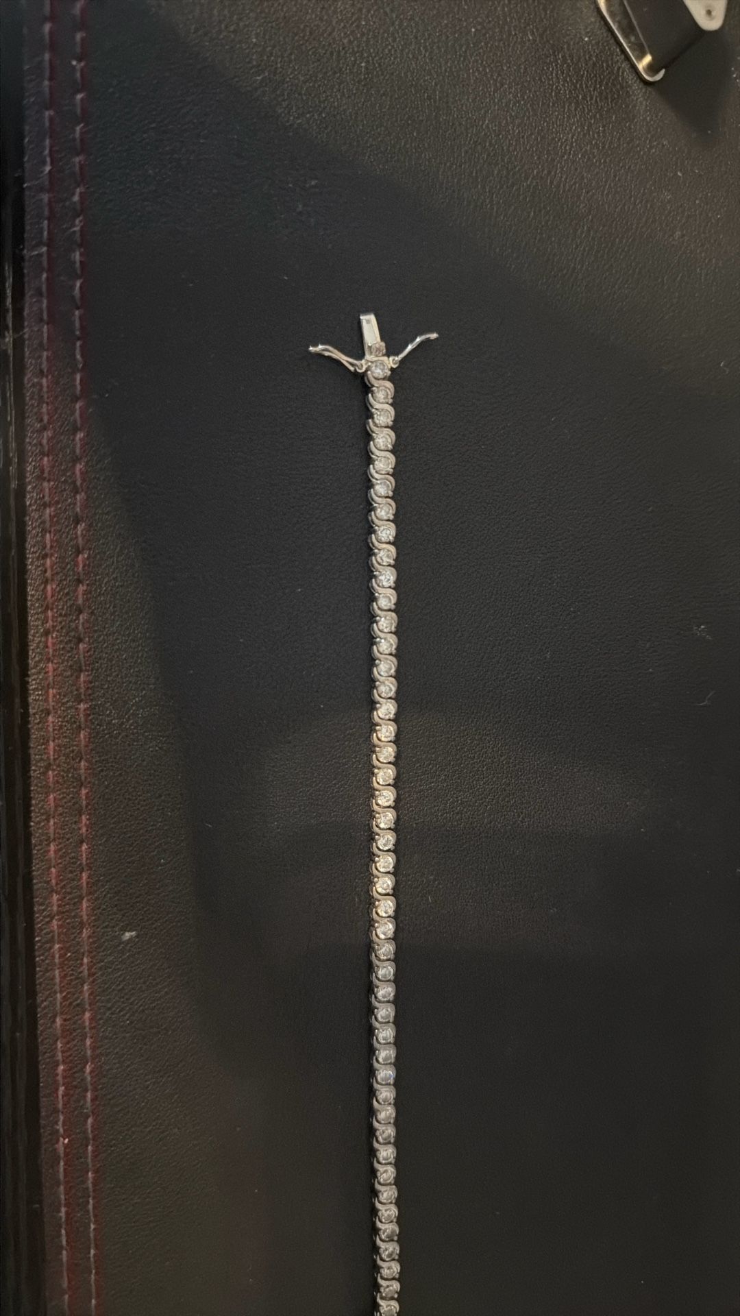 Silver Bracelet W Zirconia Stone