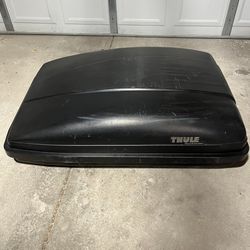 Thule Hard Shell  Car Topper With Lock
