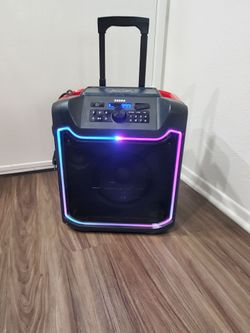 ION PATHFINDER 4 SPEAKER WITH BLUETOOTH AND LIGHT RECHARGEABLE BATTERY
