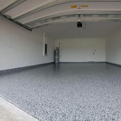 Flake Epoxy Garage 