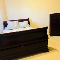 Beautiful 3- Piece Bedroom Set