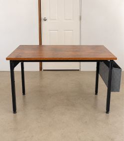 Compact Writing / Computer Desk