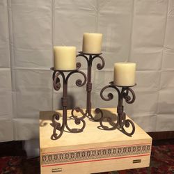 Set Of 3 Candle Holders W/ Candles 