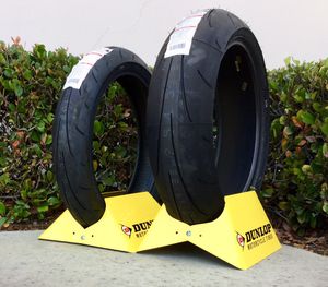Photo Dunlop Q3+ Motorcycle Tire - In stock at 8 Ball Motorcycle Tires - Installed while you wait!