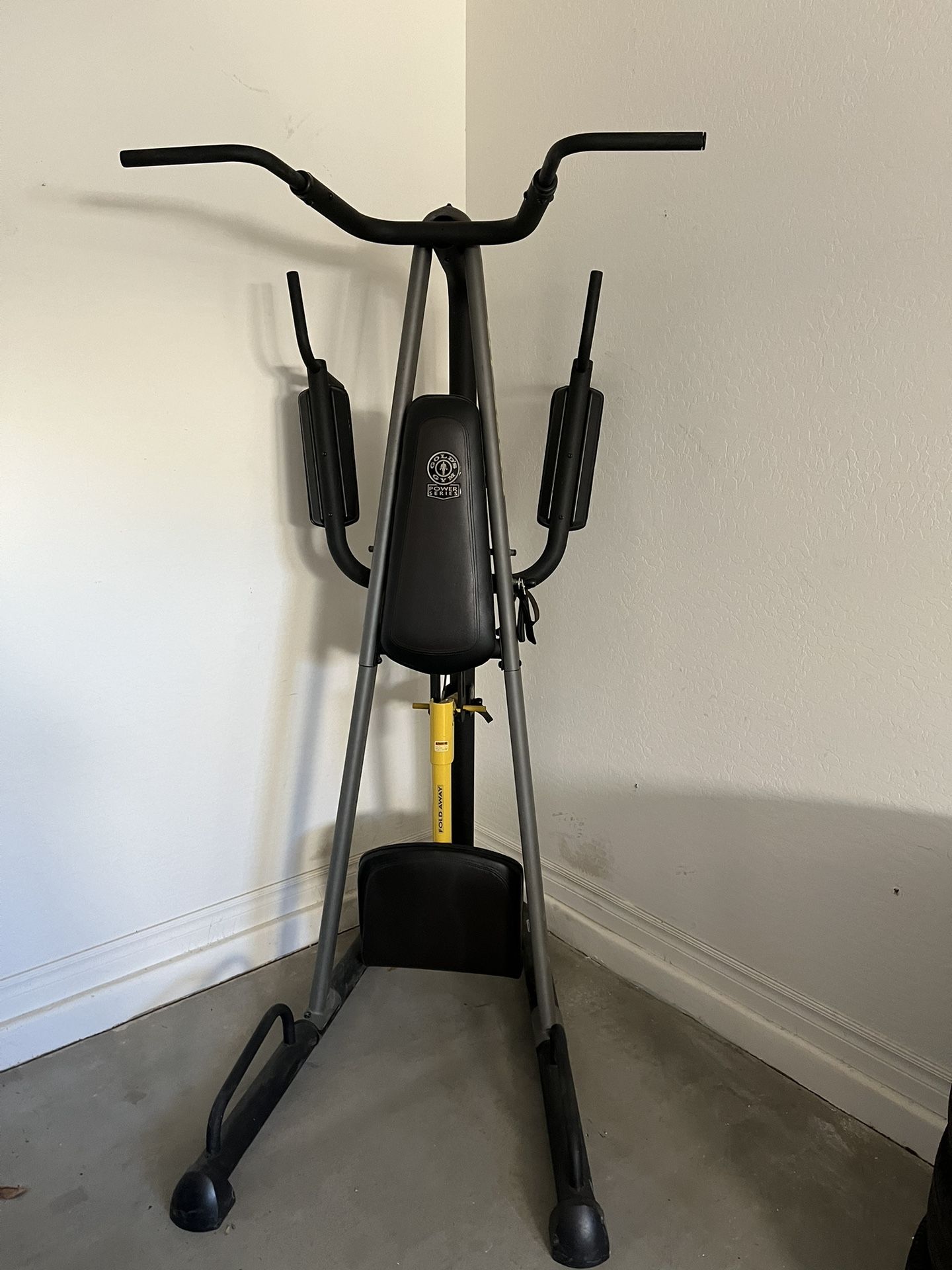 Gold gym platinum pull up tower sale