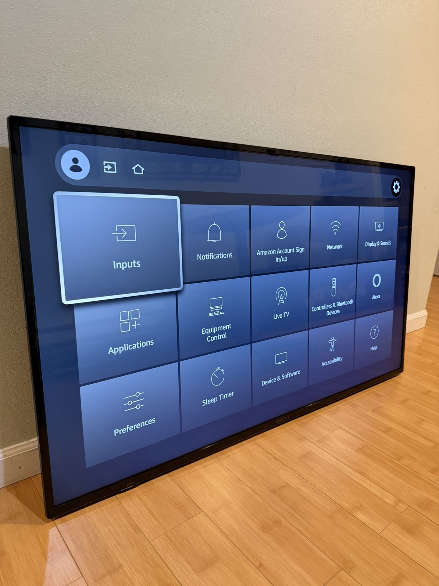55” 4k TV Screen Insignia Fire Amazon Alexa 