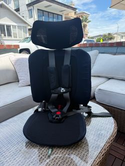 WAYB car seat