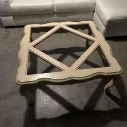 Ethan Allen Coffee Table