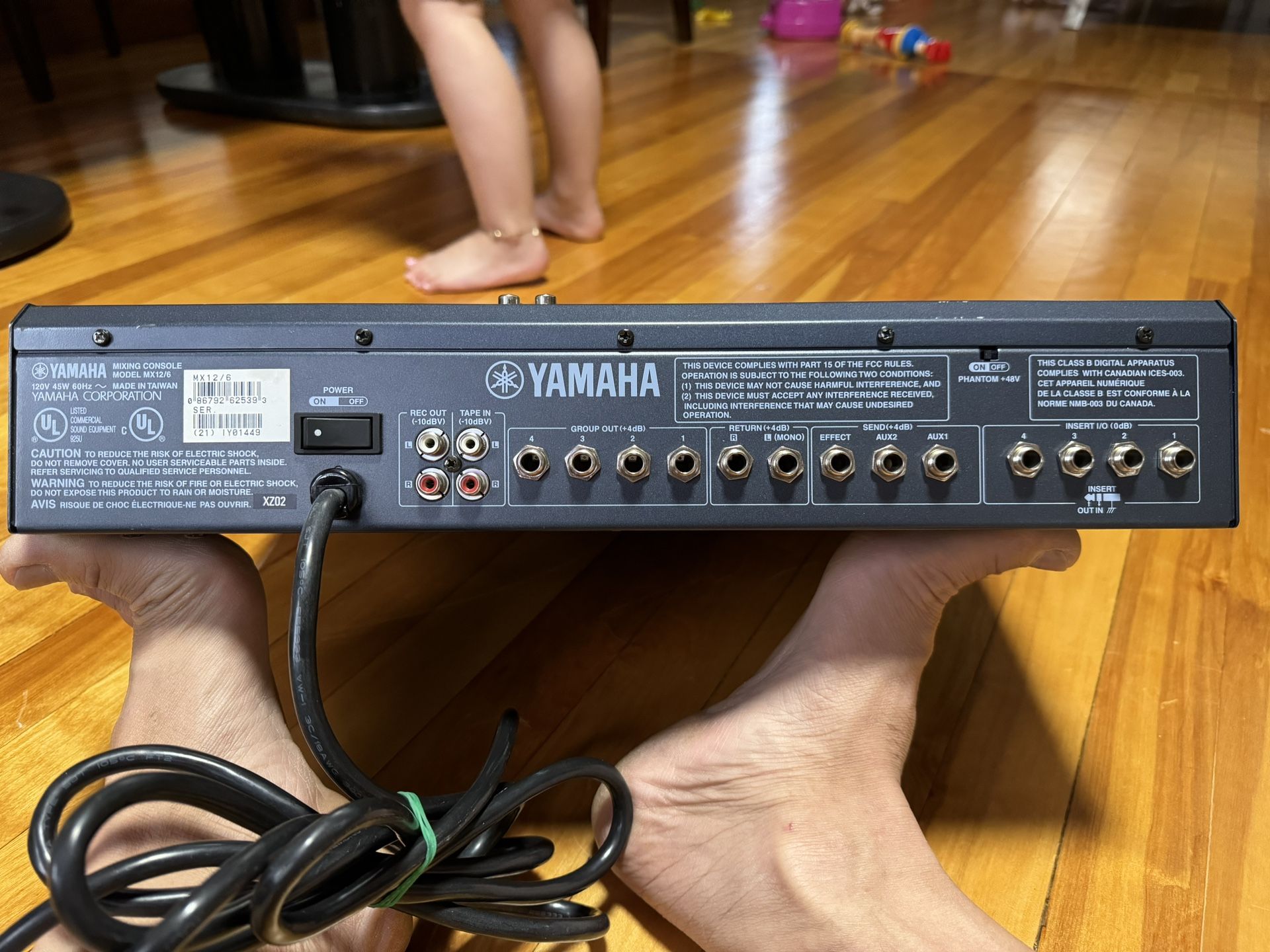 Sell Mixer Yamaha 12/6