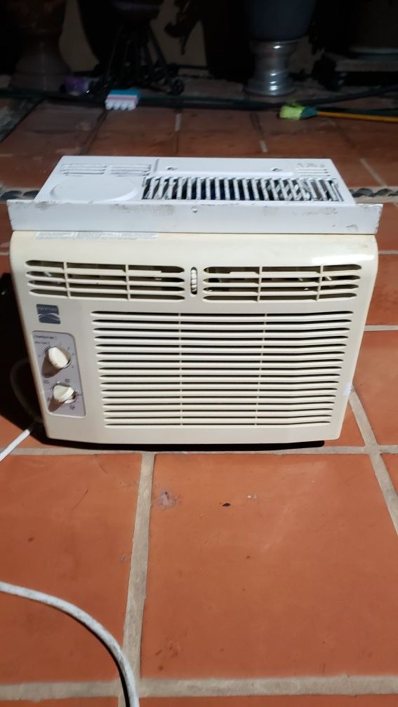 Air Conditioner 5000 BTU