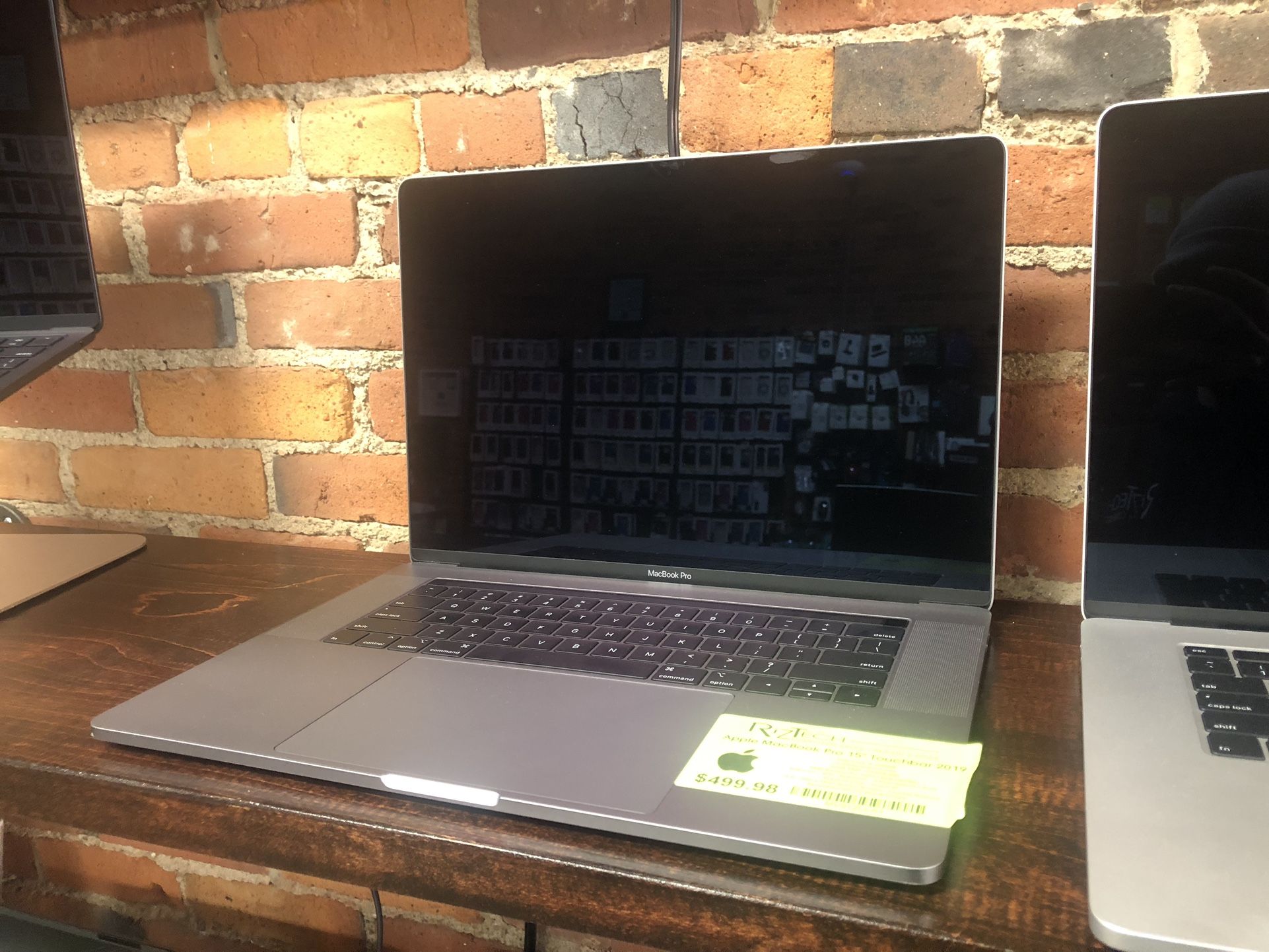 Apple MacBook Pro 15" Touchbar (2019) - i9, 32GB RAM, 512GB SSD - $499.98