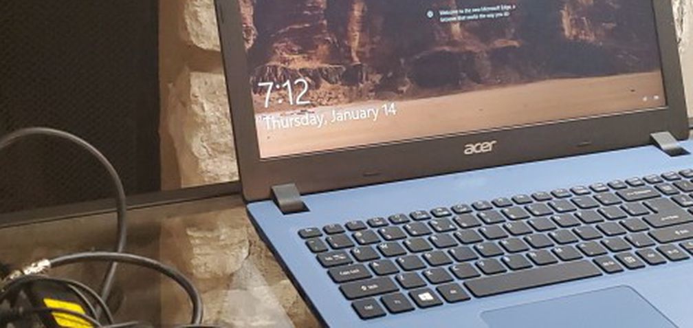 Acer Aspire 3 A315-31 15.6" 4GB RAM 1TB HD Win10 Laptop
