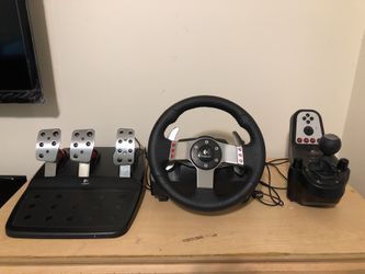 Logitech G27 Force Feedback Racing Wheel for Sale in Houston, TX - OfferUp