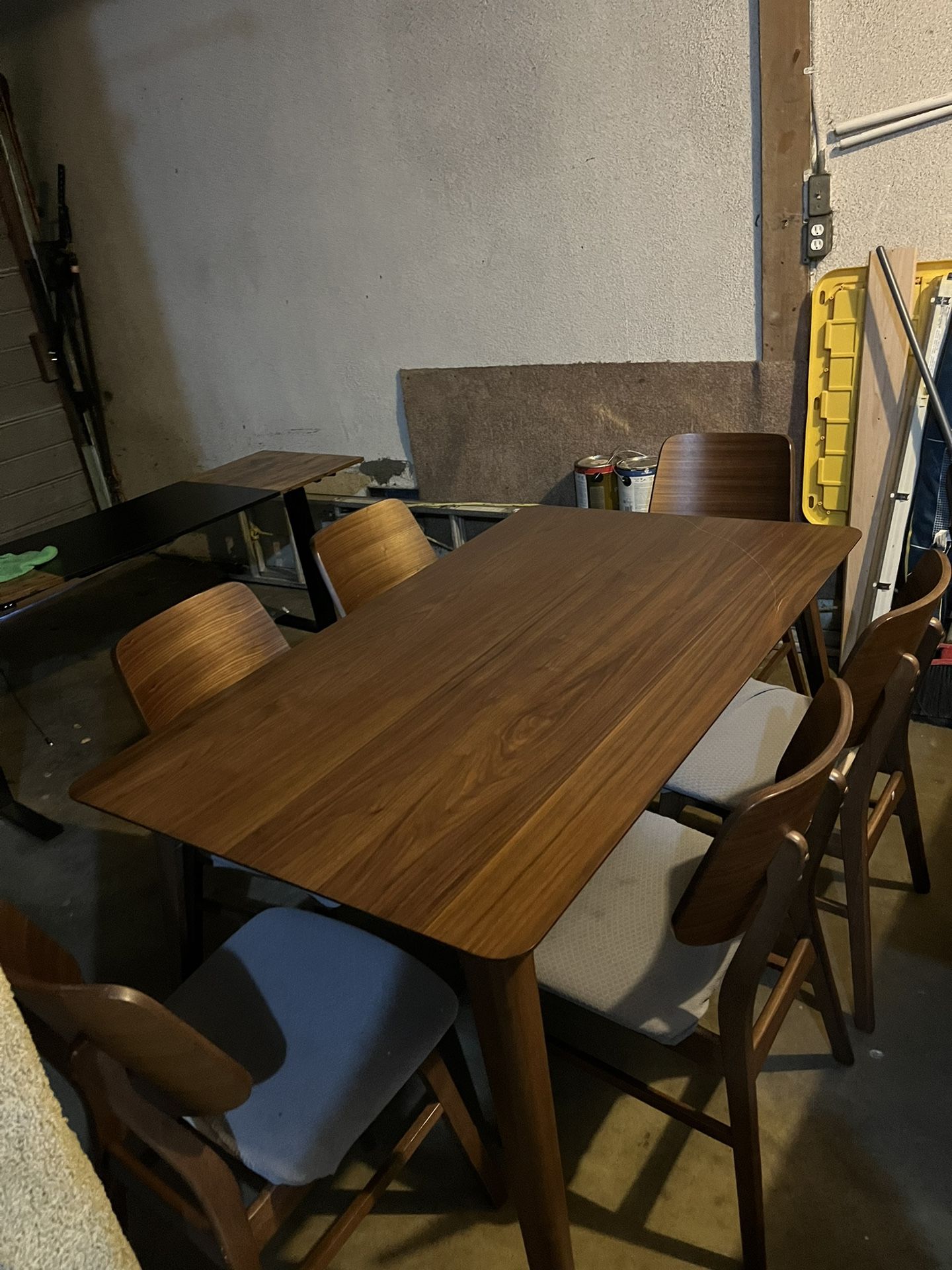 Dining Table With Chair