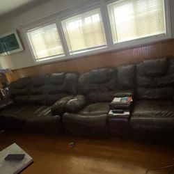 LEATHER COUCH/RECLINER/PULL OUT SOFA