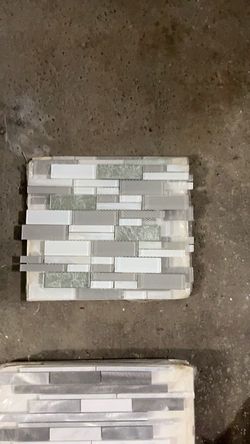 Glass and Stone Linear Mosaic Tile Sheet