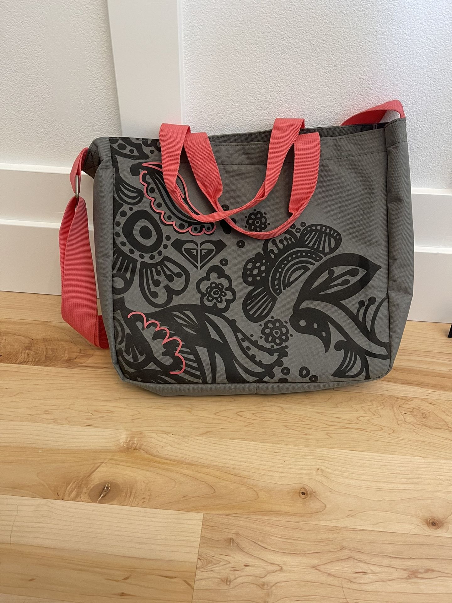 Cute Roxy Tote With Laptop Pocket 