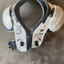 Shoulder Pads
